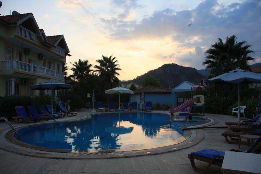 Mavikosk Aparthotel Dalyan Exterior photo